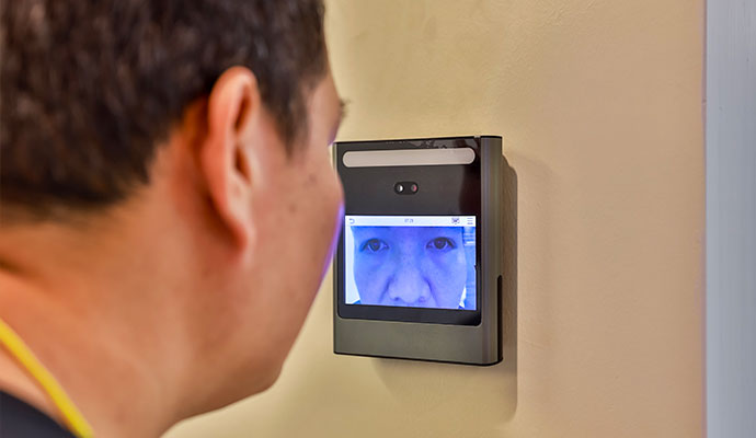 Iris and retina scanner